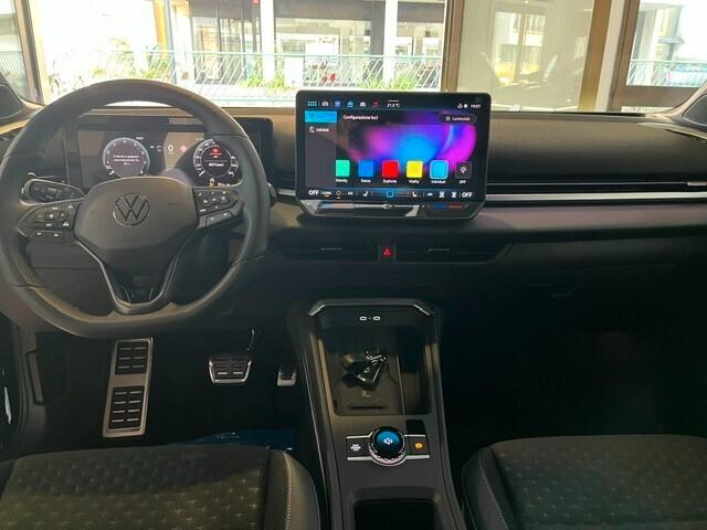 Volkswagen T-Roc 1.5 eTSI ACT 150 CV DSG R-Line