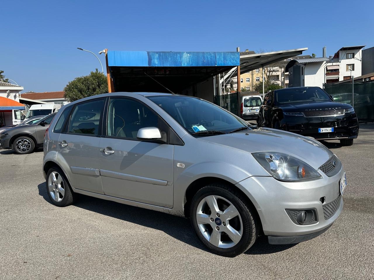 Ford Fiesta 1.2 BENZINA - NEOPATENTATI