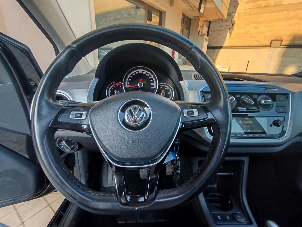 Volkswagen up! 1.0 75 CV 5p. high up! BlueMotion Technology ASG