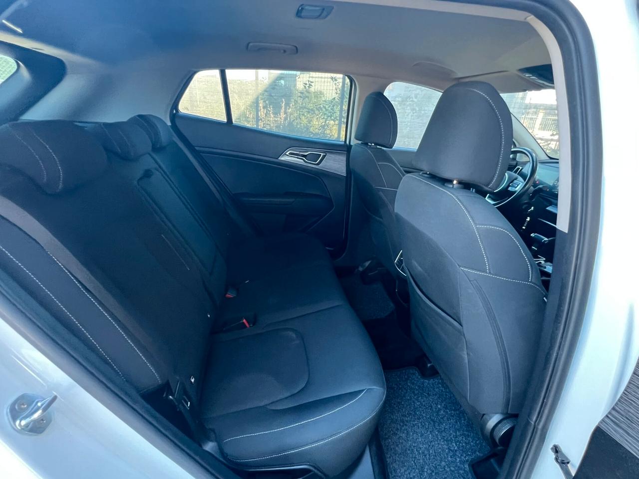 Kia Sportage 1.6 CRDi MHEV DCT Business