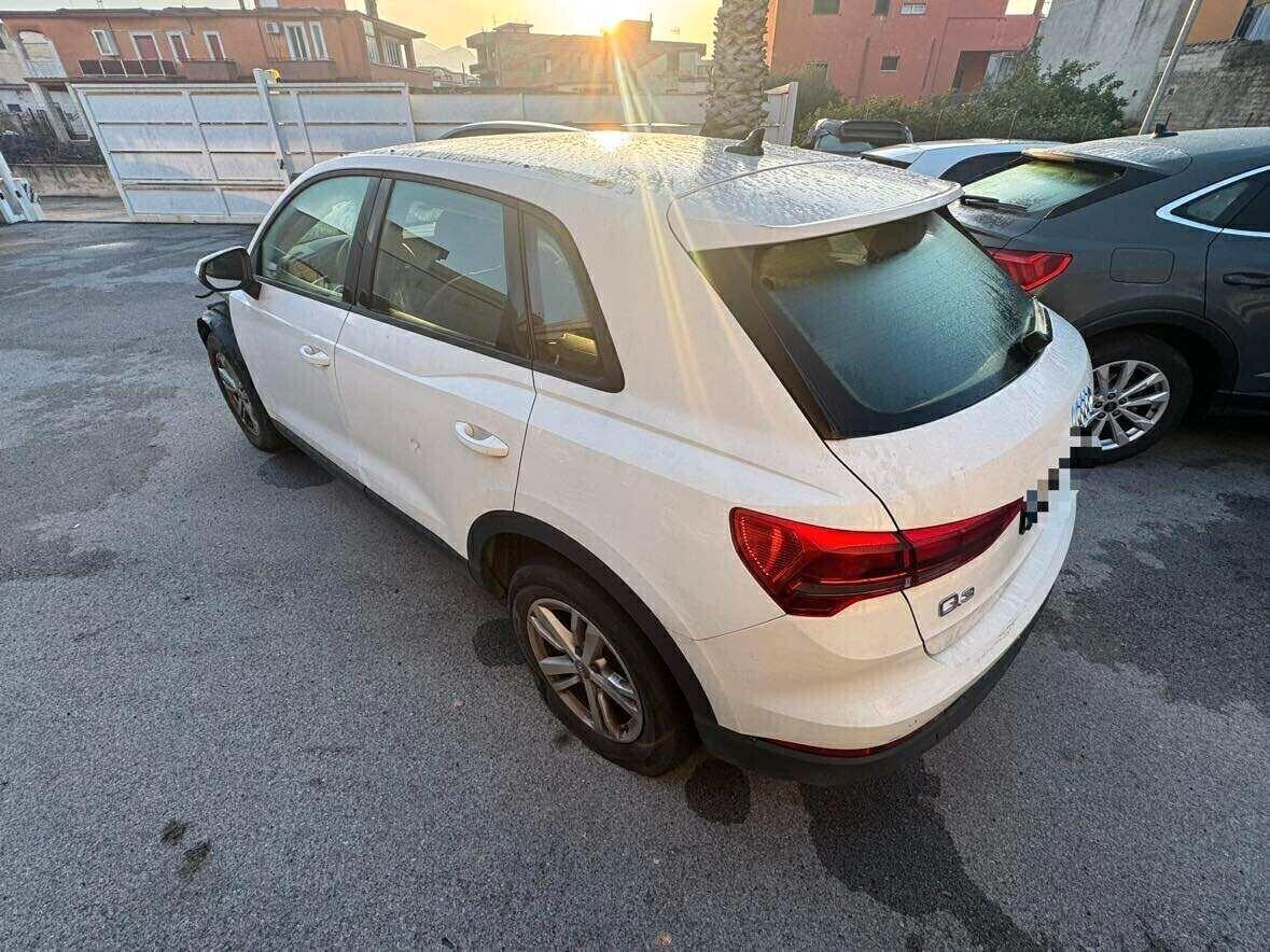 Audi Q3 35 TDI quattro Business-2019