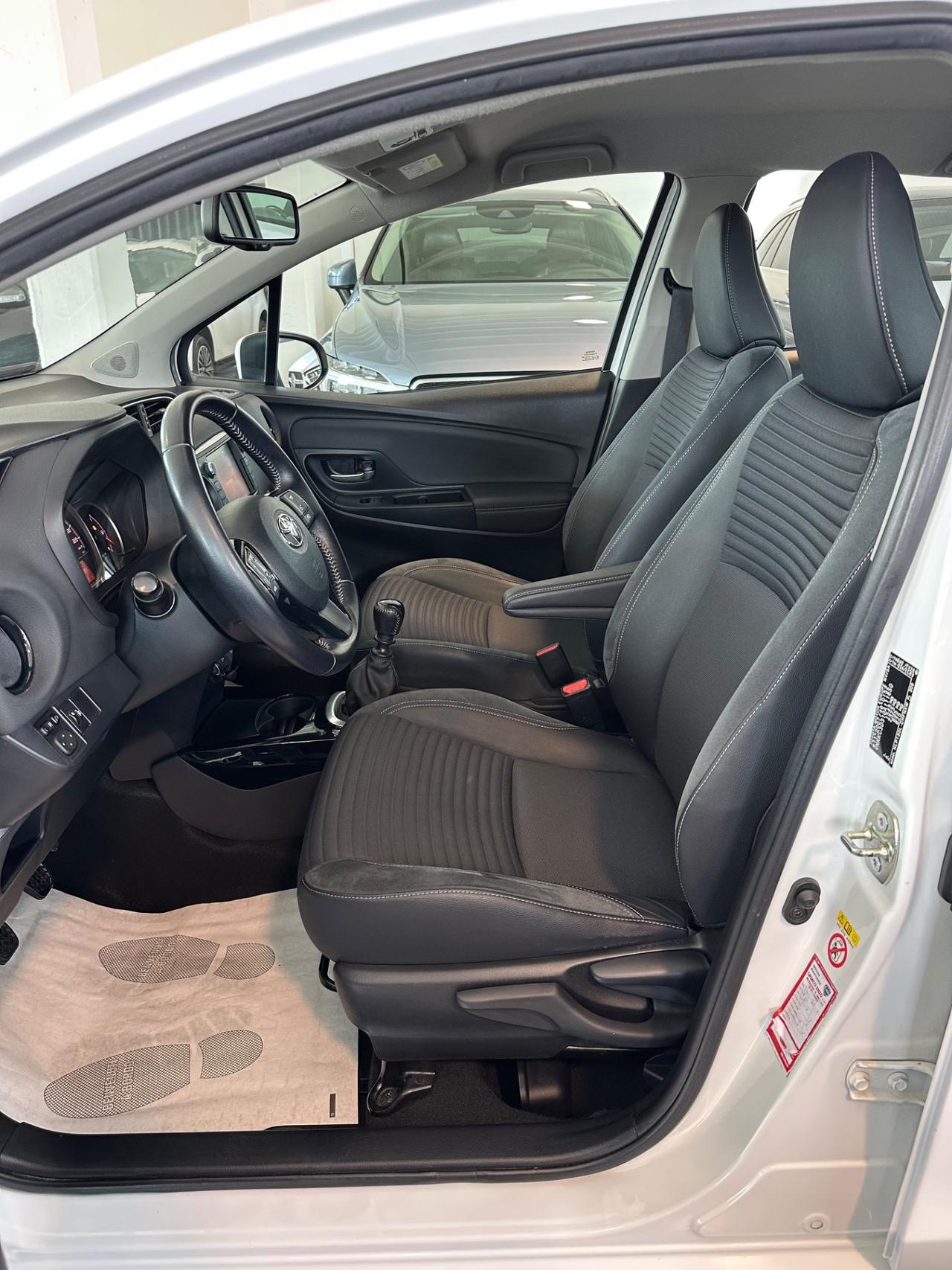 Toyota Yaris 1.4 D-4D 5 porte Lounge