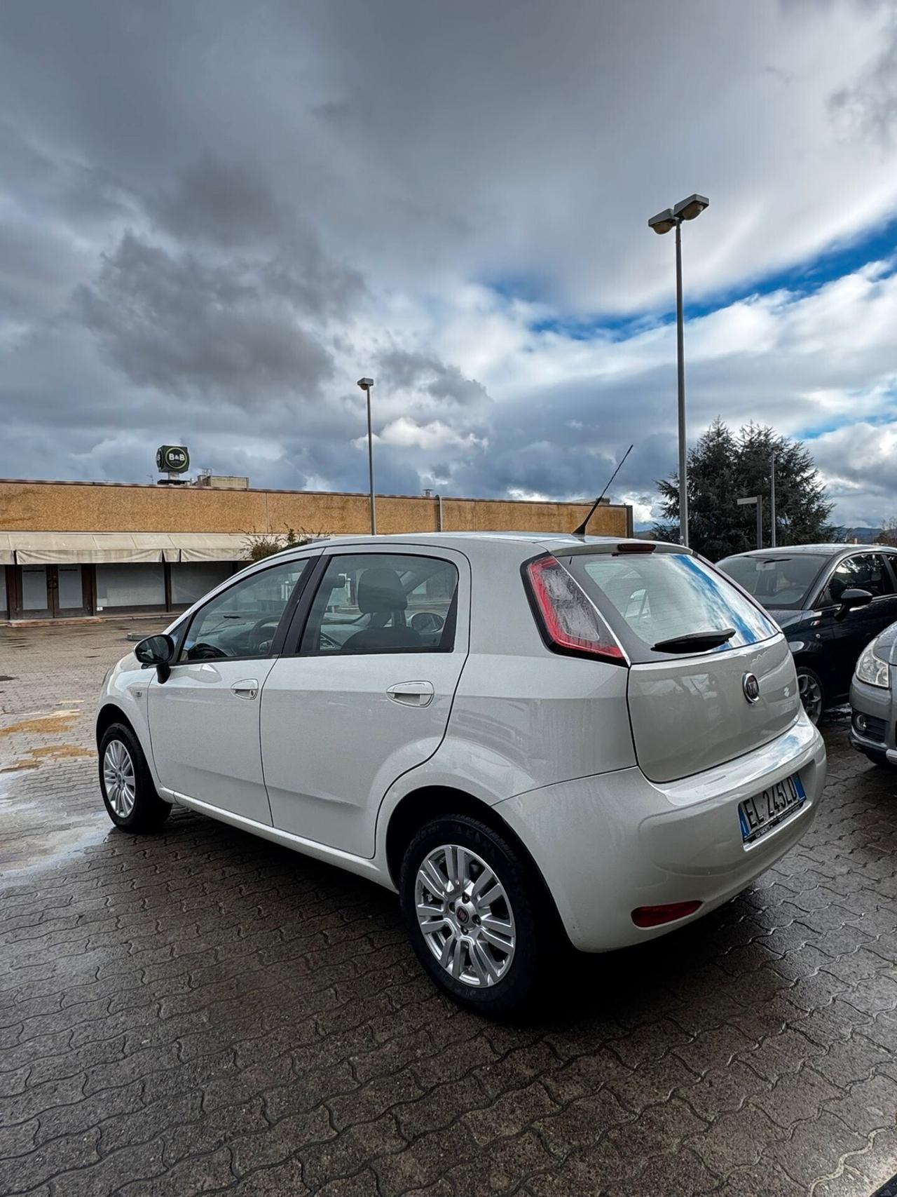 Fiat Punto 1.4 8V 5 porte Natural Power Pop