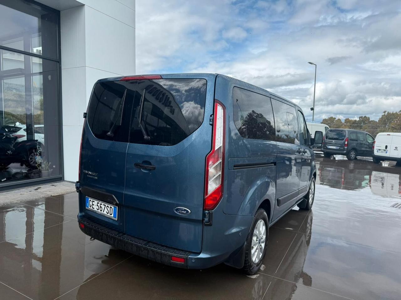 Ford Transit Custom 320 2.0 EcoBlue 170 L1H1 Combi Trend