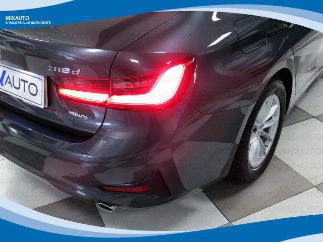BMW 318 D Business Advantage AUT EU6