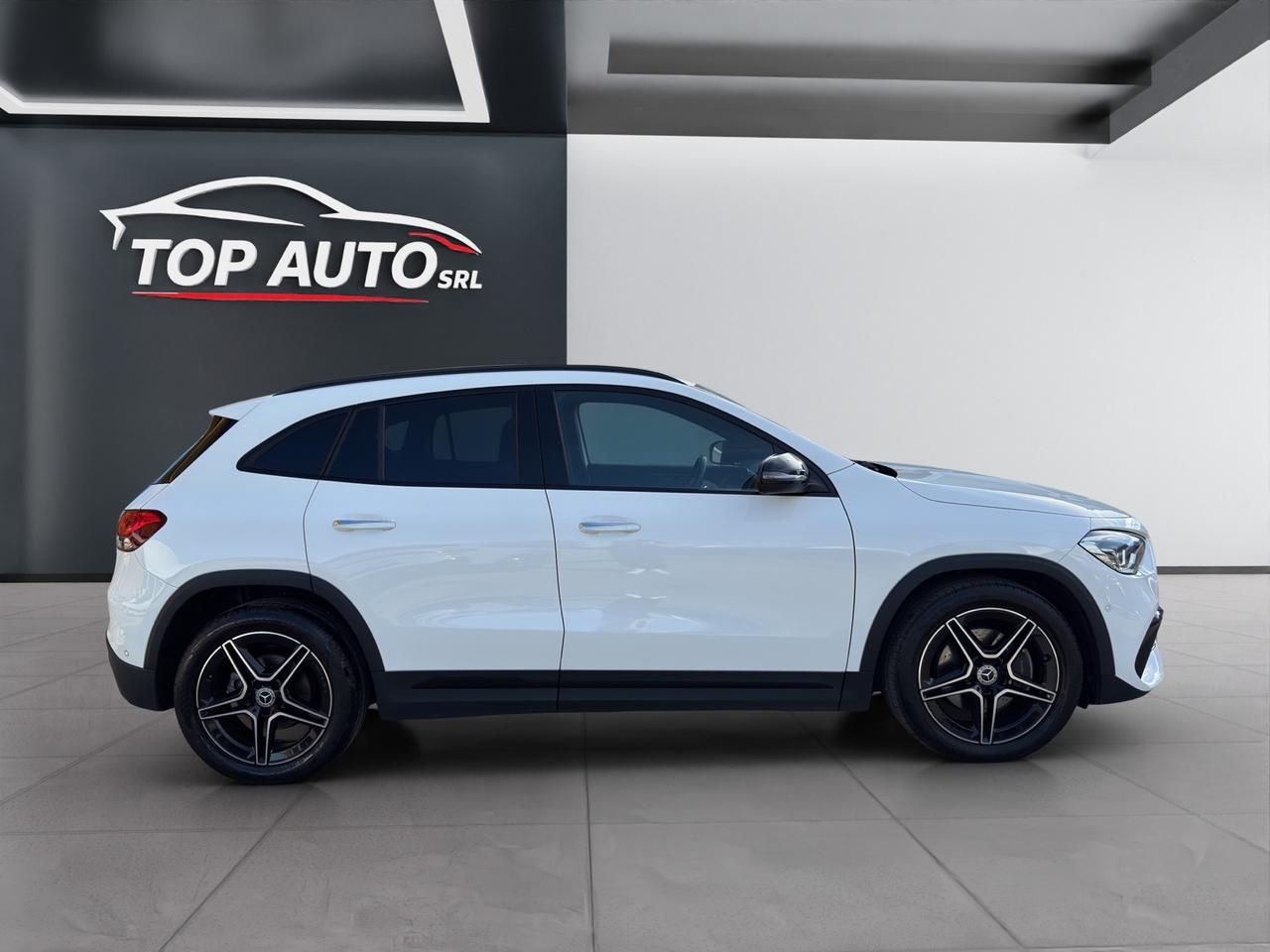 MERCEDES-BENZ GLA 180 d AUTOMATIC. PREMIUM AMG -MY23