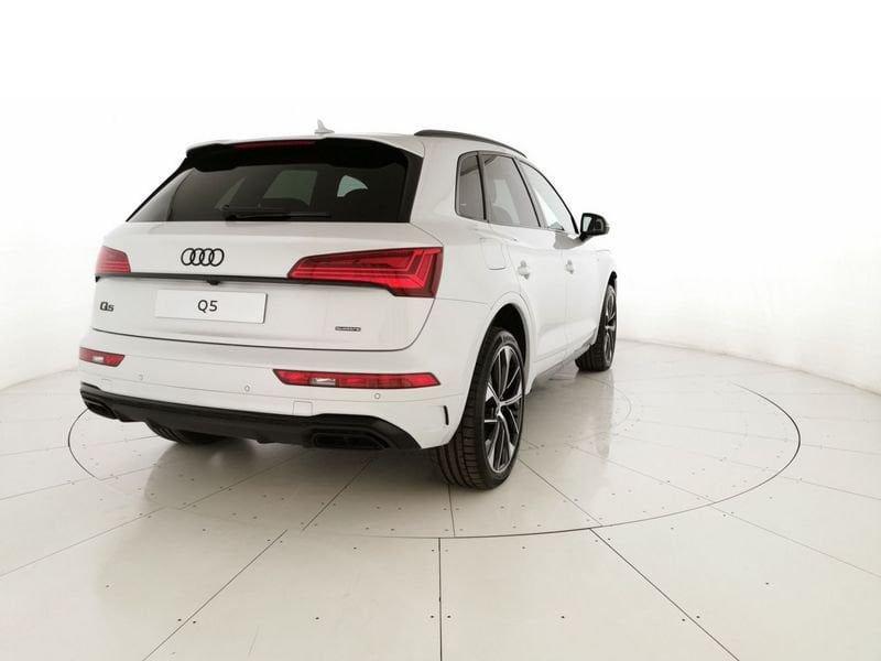 Audi Q5 50 2.0 tfsi e Identity Black quattro s-tronic