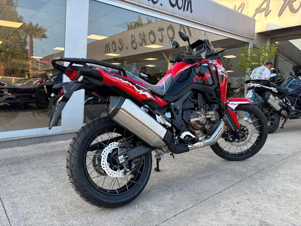 Honda CRF1100L Africa Twin My 2026 Nuova pronta consegna Tua a solo 176 Euro al mese