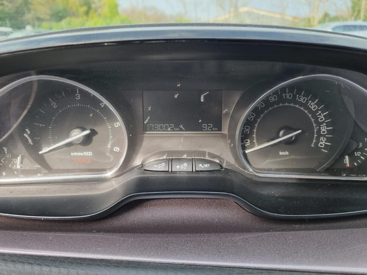 Peugeot 2008 1.6 e-HDi 92 CV Stop&Start ETG6 Activ