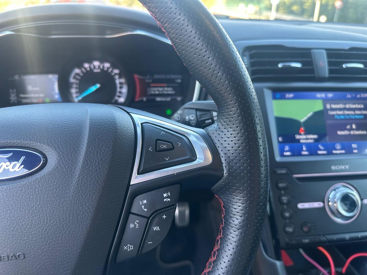 Ford Mondeo ST Line Business 2.0 HEV #10256