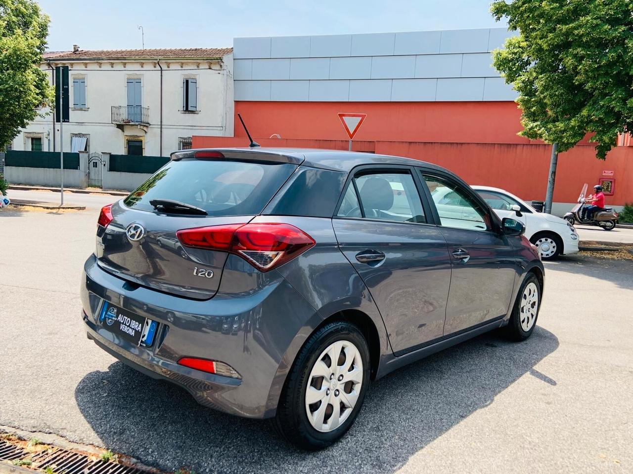 Hyundai i20 1.2 84 CV 5 porte Classic
