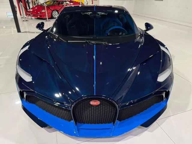 BUGATTI Other DIVO 8.0 W16 1500 HP "1 of 40 FOR THE WORLD"