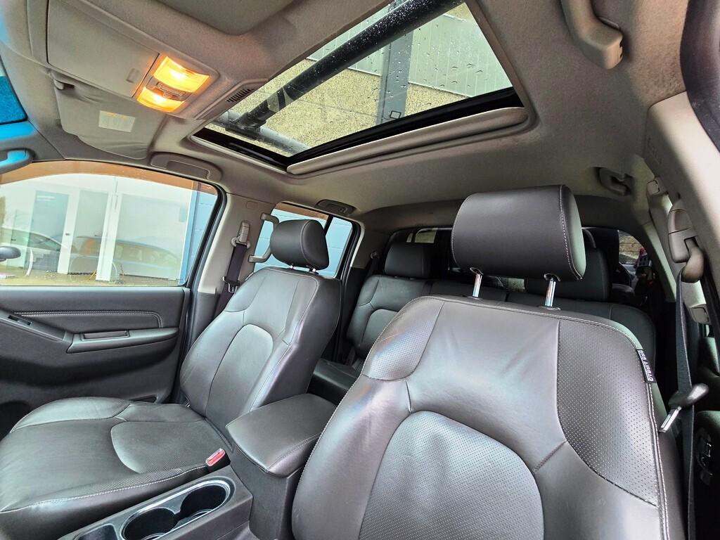 Nissan Navara 3.0 dCi V6 231CV "LE"