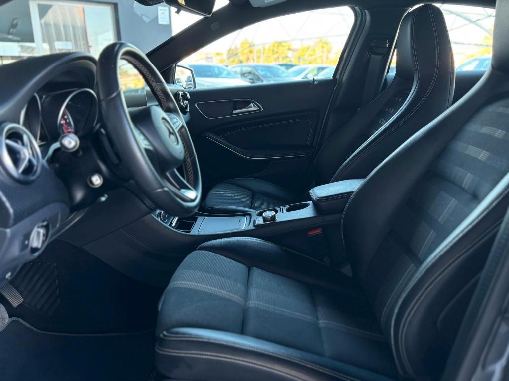 Mercedes-Benz A180 d Sport auto