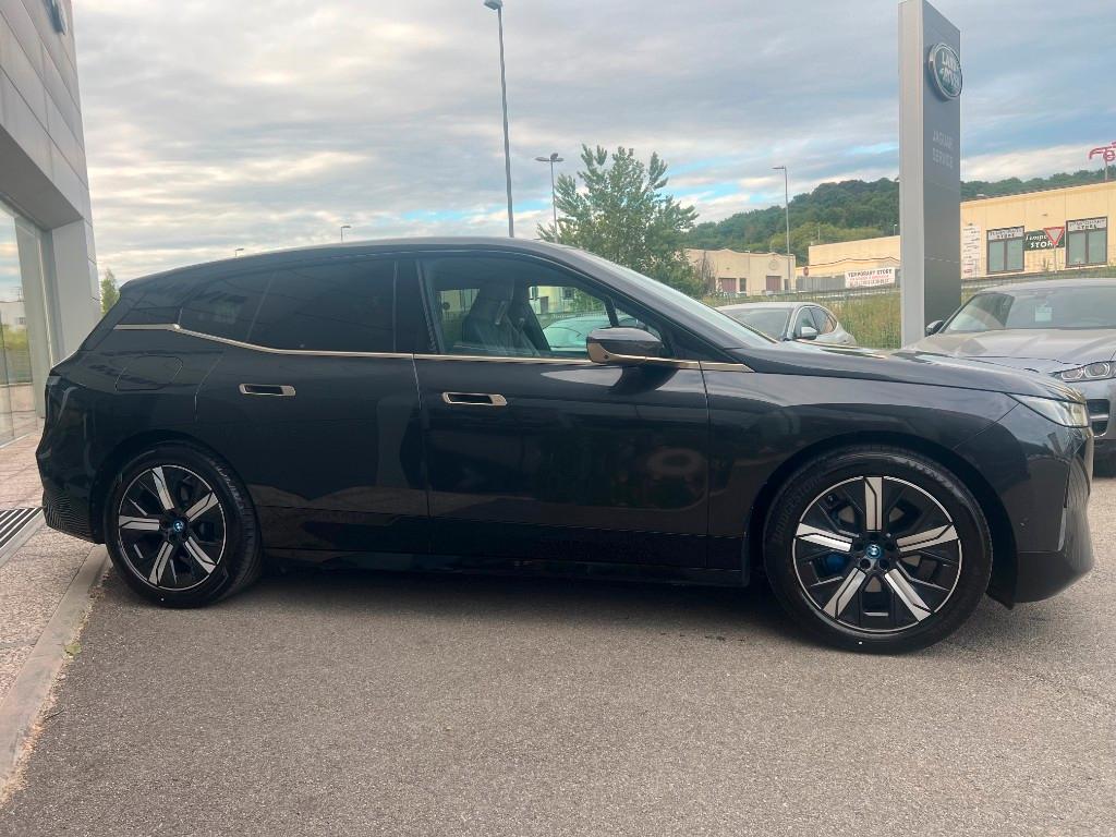 BMW iX (i20) iX xDrive 40 Pacchetto ...