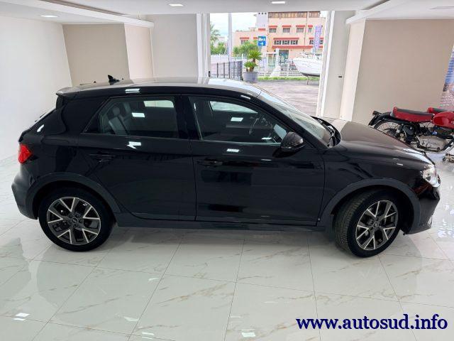 AUDI A1 citycarver 30 TFSI S tronic Admired CITYCARVER