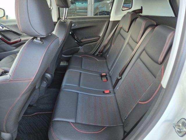 PEUGEOT 2008 BlueHDi 120CV GT Line