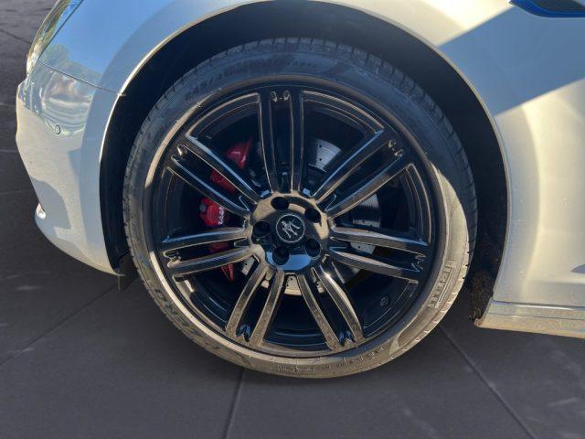 MASERATI Ghibli L4 330 CV MHEV Gransport