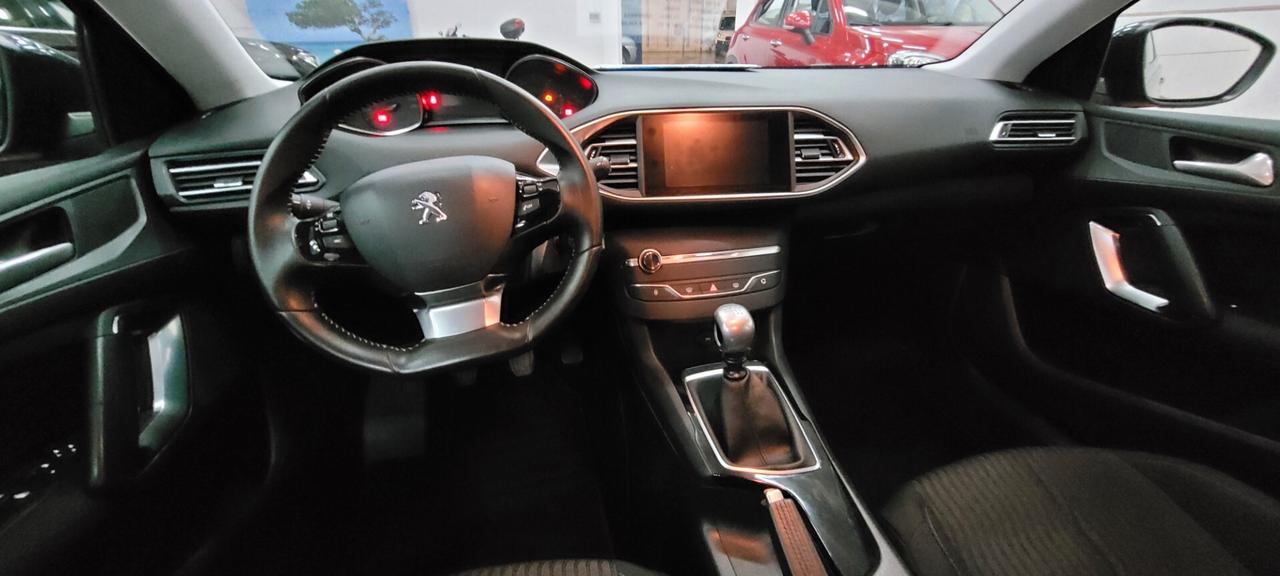 Peugeot 308 BlueHDi 120 S&S SW Active