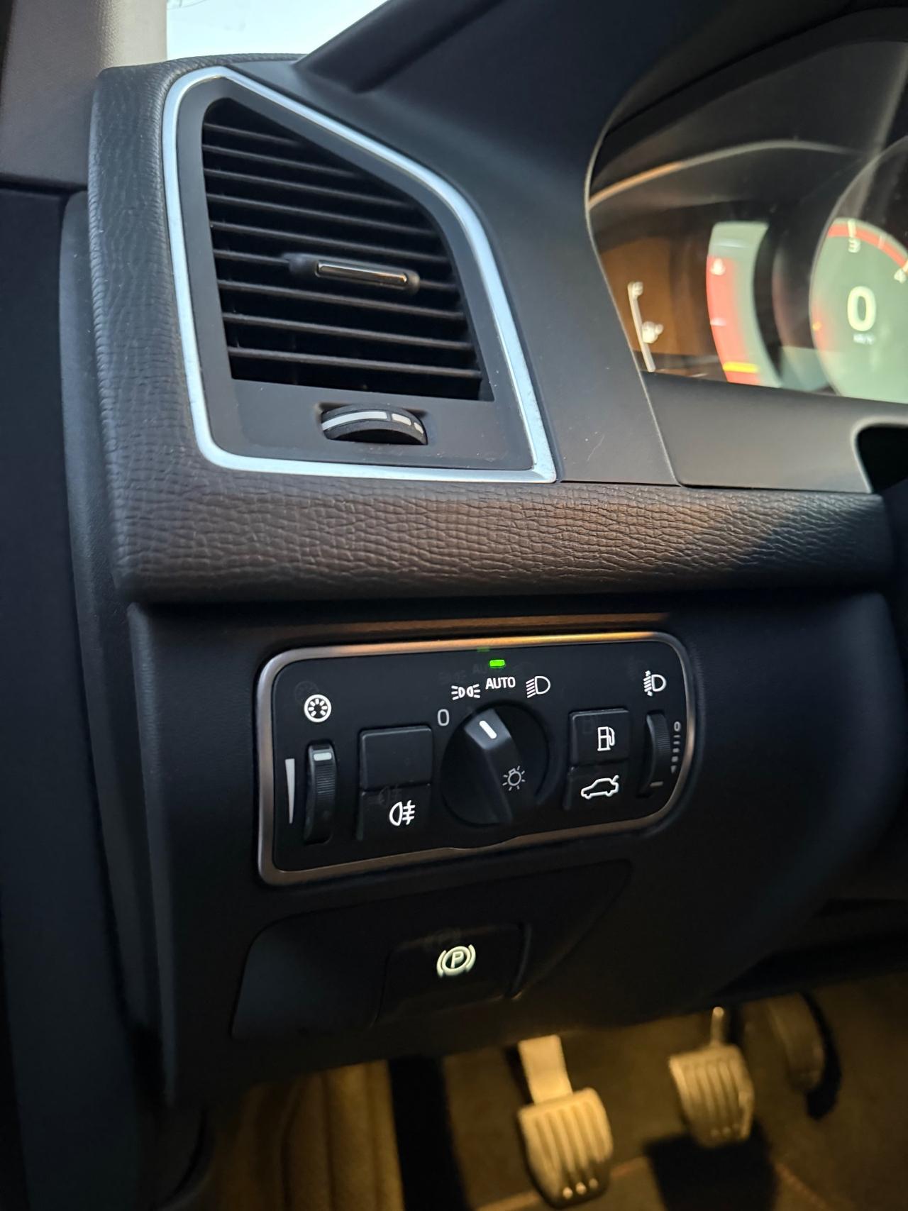 Volvo XC60 2.0 D3 150CV OCEAN RACE EURO6