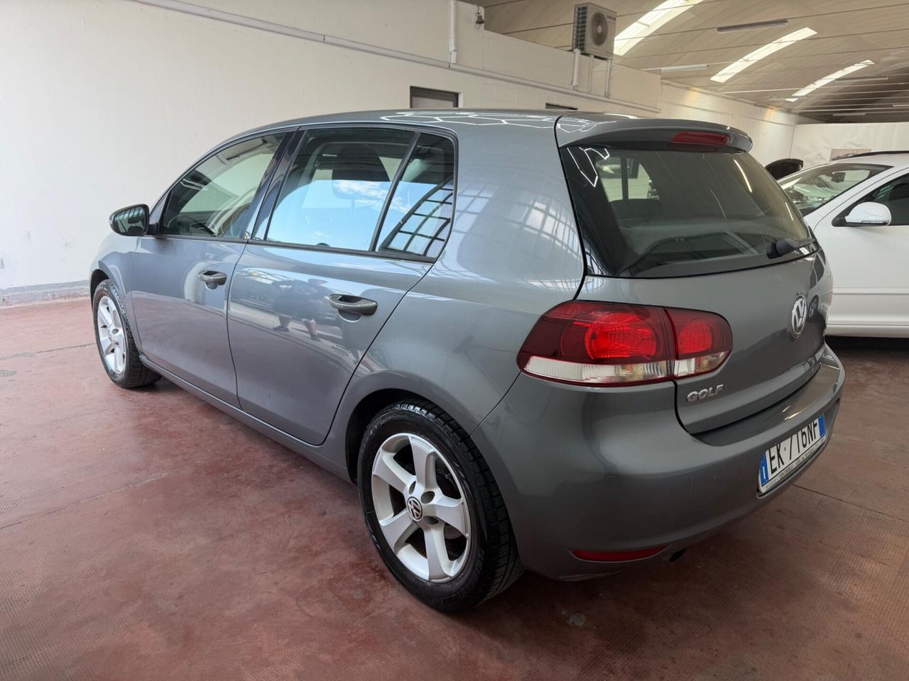 Volkswagen Golf 1.6 TDI DPF 5p. Highline
