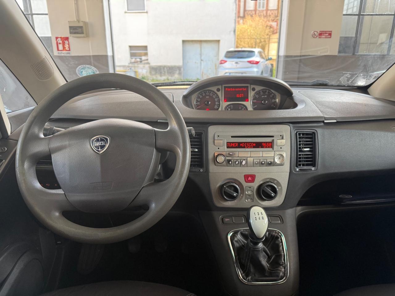 Lancia MUSA 1.4 Oro UNICO PROP GRAFFI SU CARROZZERIA