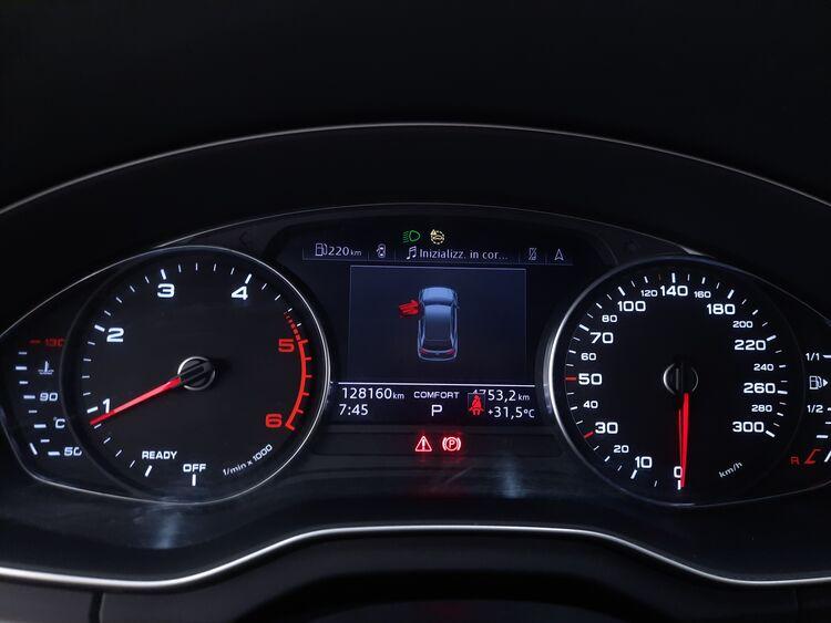 Audi Q5 40 Business quattro S Tronic BR623879 2.0 Mild Hybrid 204CV