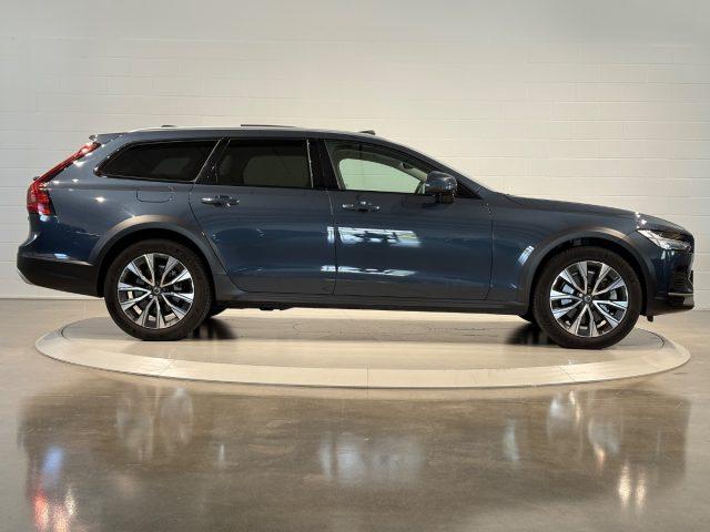 VOLVO V90 Cross Country B4 2.0d AWD Plus Mild-Hybrid TETTO/PREZZO REALE