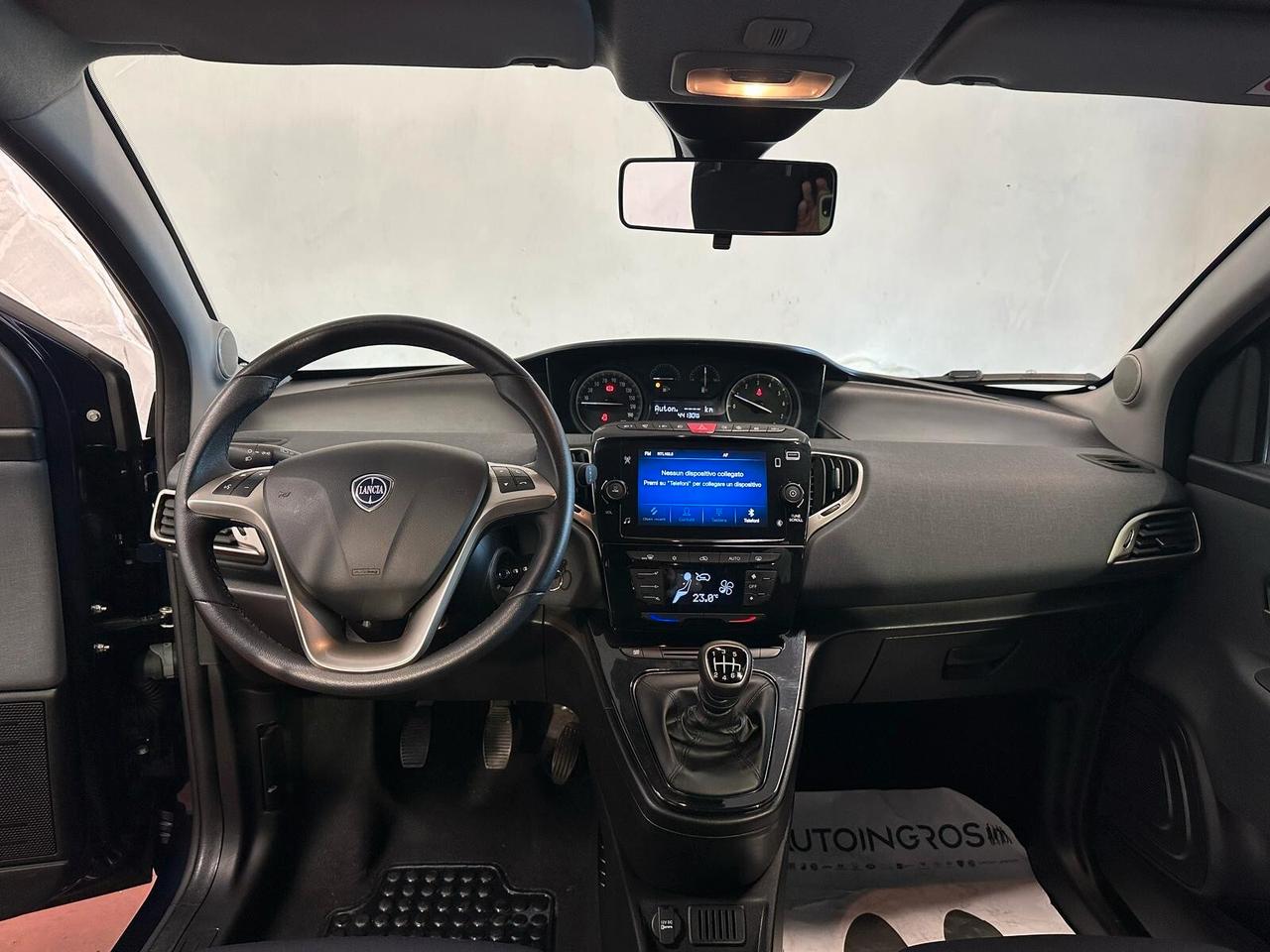 Lancia Ypsilon 1.0 FireFly 5 porte S&S Hybrid Ecochic Gold