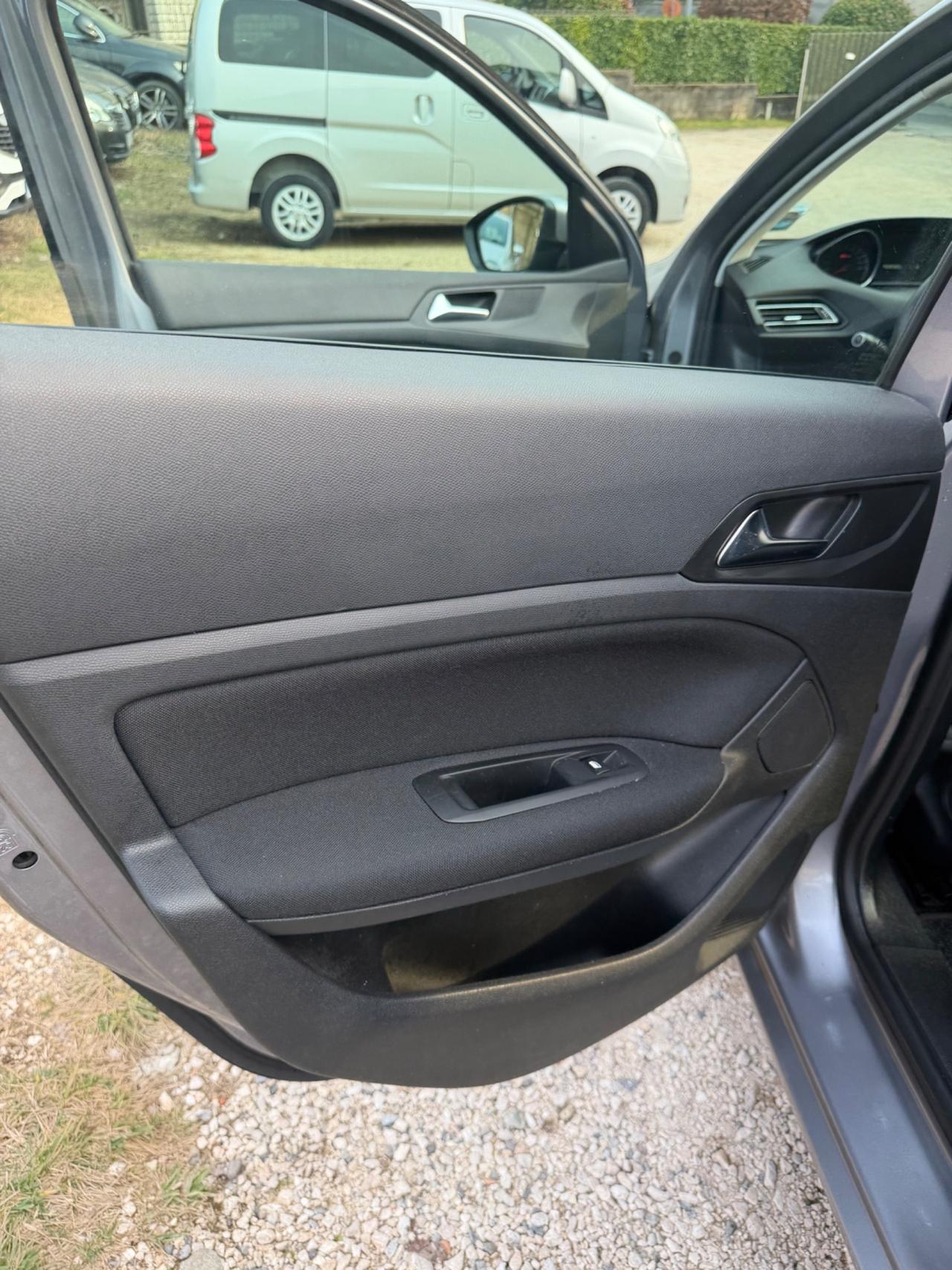 Peugeot 308 BLUEHDi 120 S&S ACTIVE KMCERT GARANZ UNICOPR