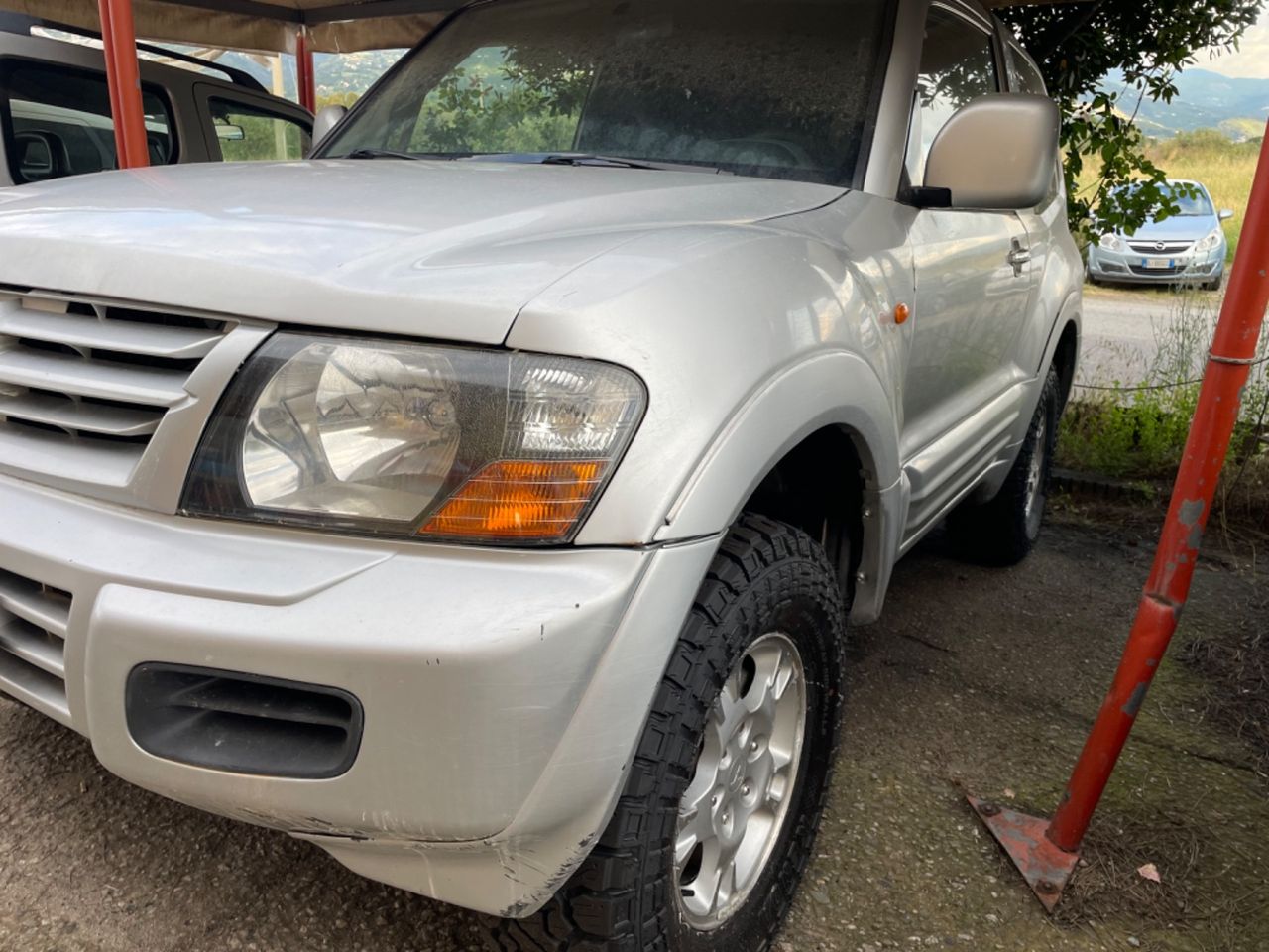 Mitsubishi Pajero 2.5 TDI 3p. GLX