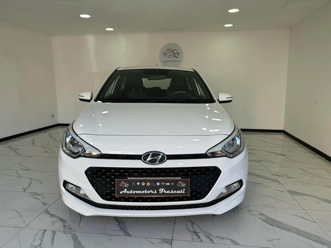 Hyundai i20 1.2 5 porte Blackline-GARANTITA-NEOPATENTATI