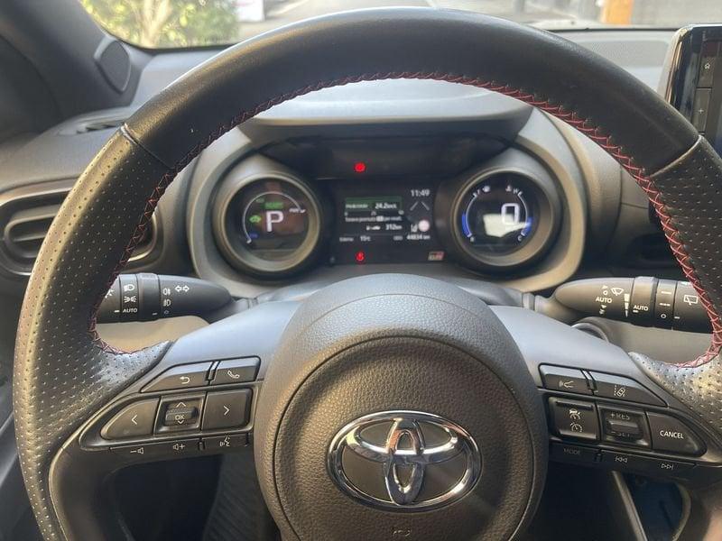 Toyota Yaris Hybrid GR Sport MY22