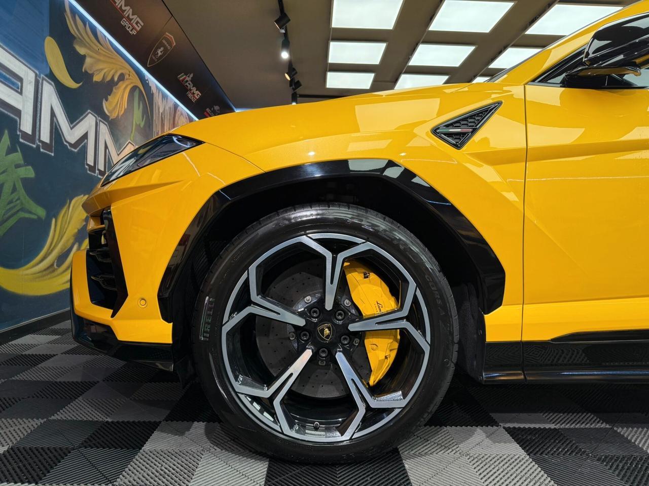 Lamborghini Urus 4.0 (878)