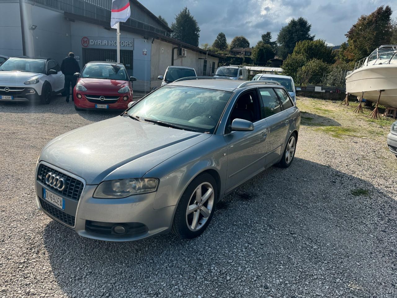 Audi A4 2.0 TDI 140cv Avant S-Line