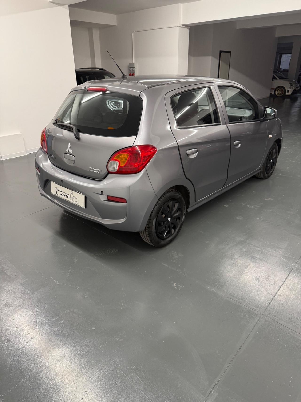 Mitsubishi Space Star 1.0 Invite