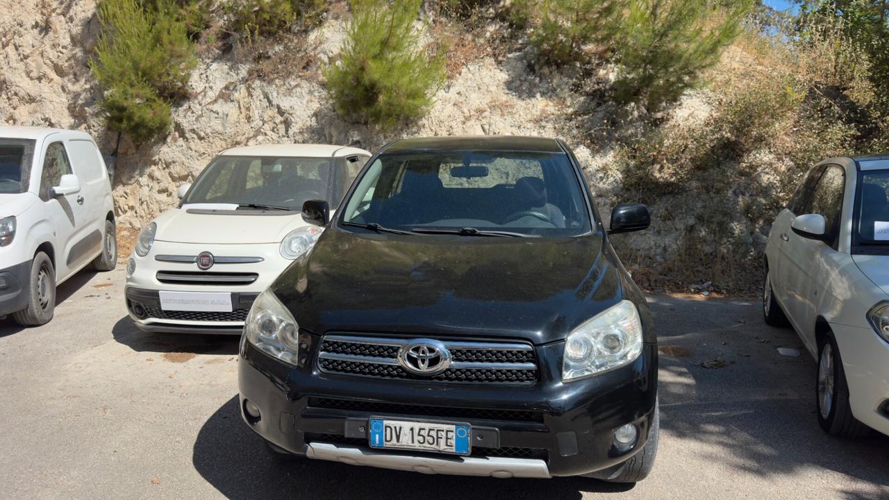 Toyota RAV 4 RAV4 Crossover 2.2 D-4D 136 CV Sol