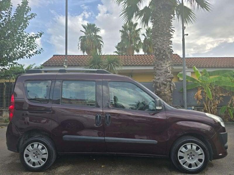 FIAT Doblò 7 POSTI AUTOVETTURA 1.4METANO 120CV