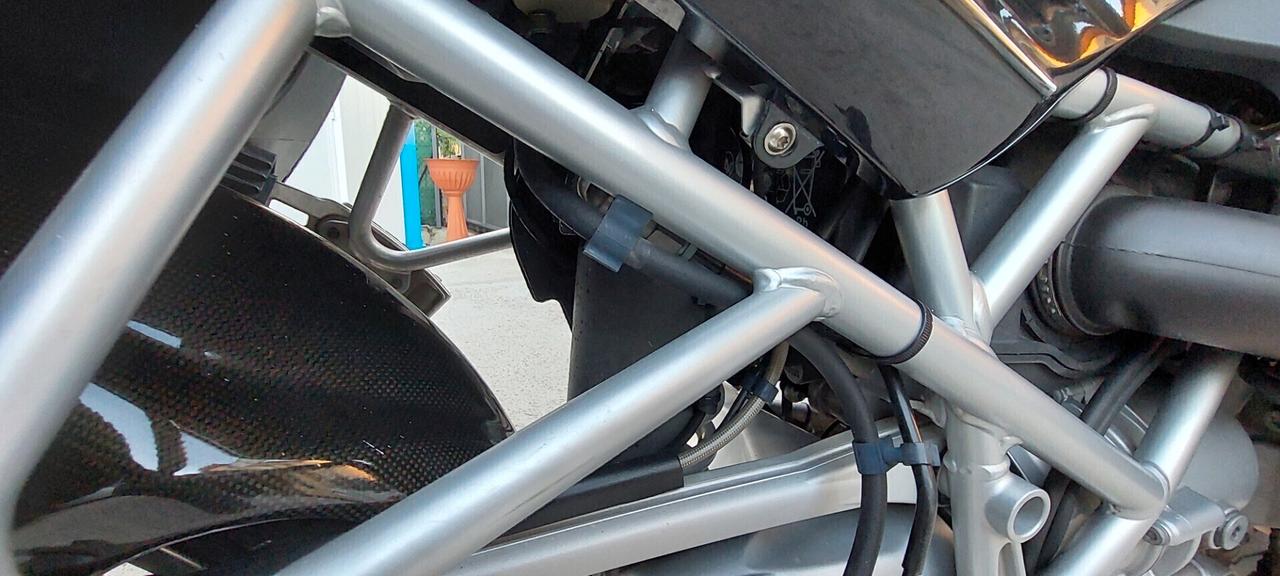 BMW R 1200 SOSPENSIONI REGOLABILI 2 VALIGIE DISTRIBUZIONE FATTA IMPECCABILE