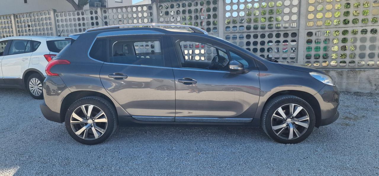 Peugeot 2008 1.2 Benz Black Matt 2015 CRONO CASA MADRE