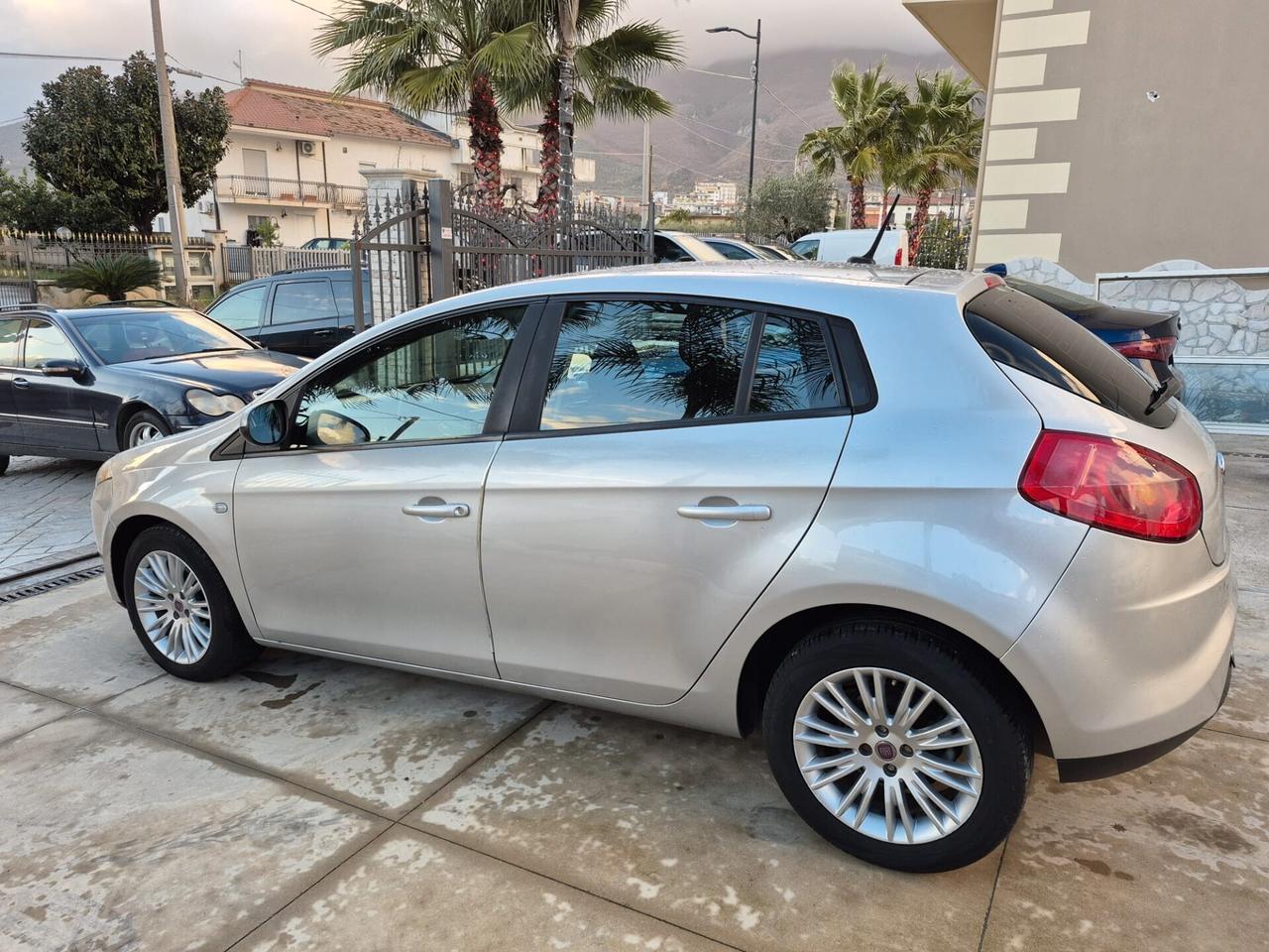 Fiat Bravo 1.6 MJT 120 CV DPF Dynamic