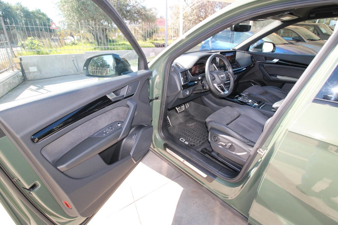 Audi Q5 SPB 40 TDI 204 Identity Black |10.2023