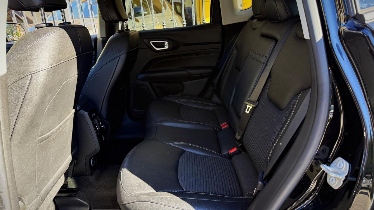 Jeep Compass 1.6 MJT Limited - 2022