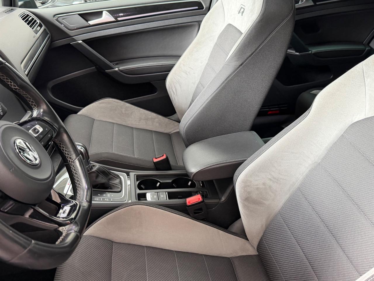 Volkswagen Golf R 2.0 DSG 5p.