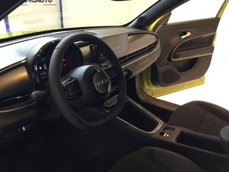 FIAT 600 600 Hybrid 145 CV DCT MHEV Sport Edizione Milano Cortina 26