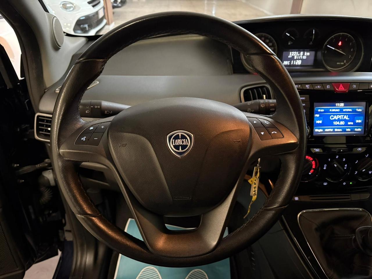 Lancia Ypsilon 1.200cc 69 CV 5 porte Platinum