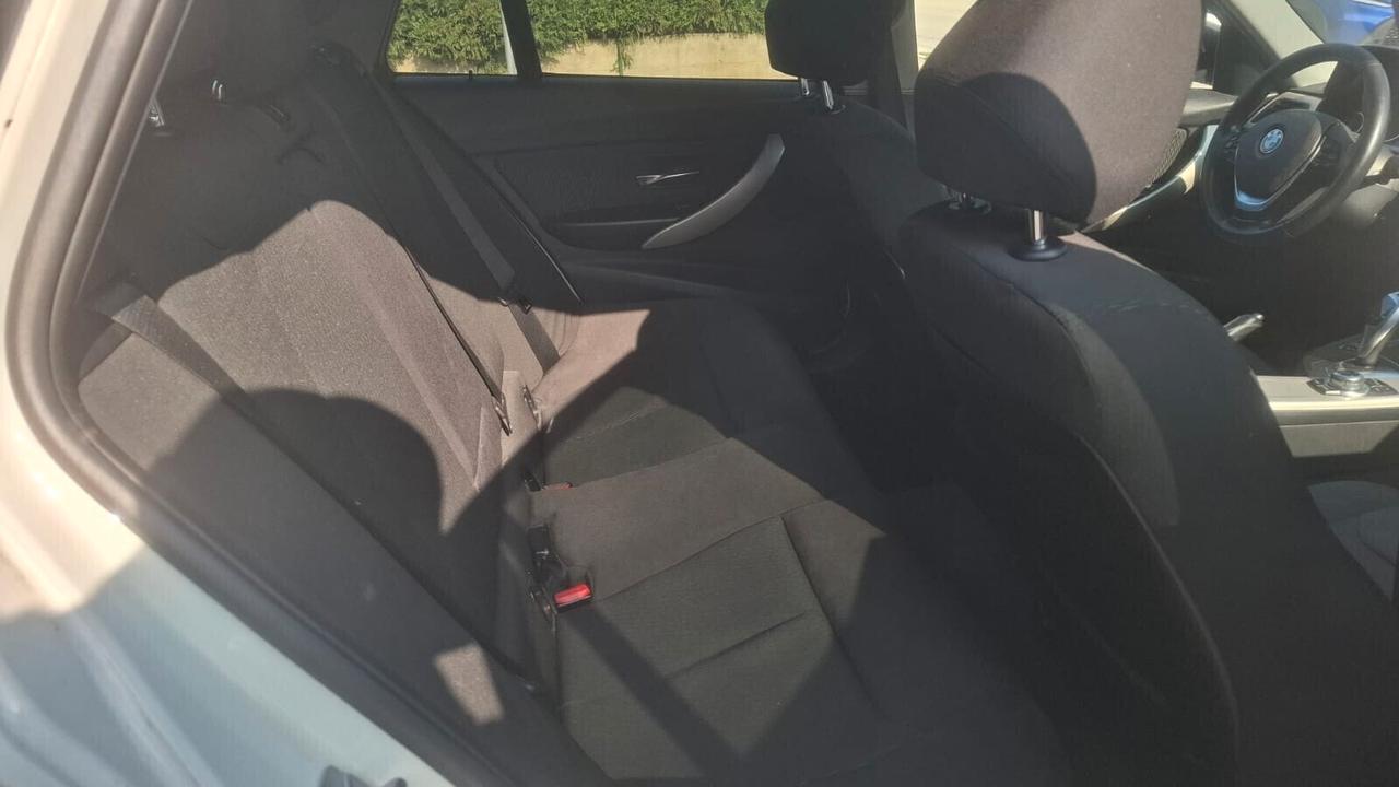 Bmw 318 318d Touring Business aut.