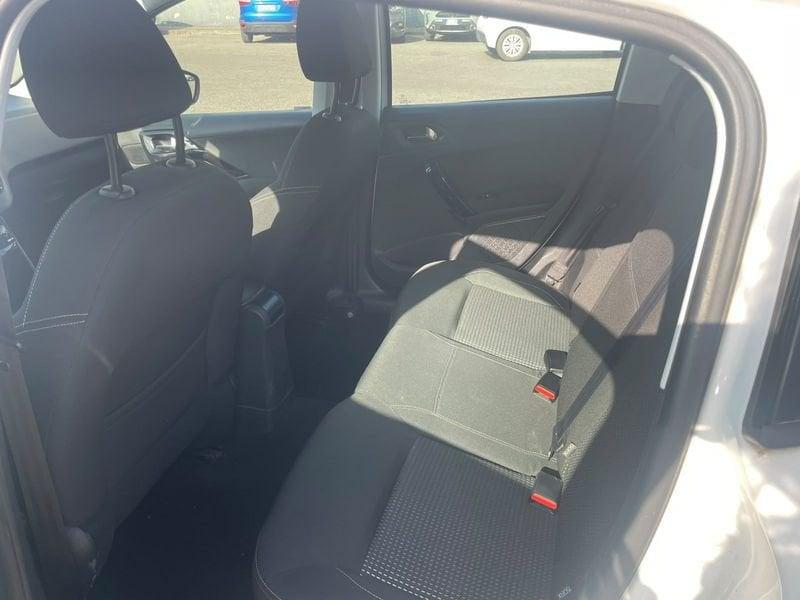 Peugeot 208 Allure 1.6 BlueHDi 100cv