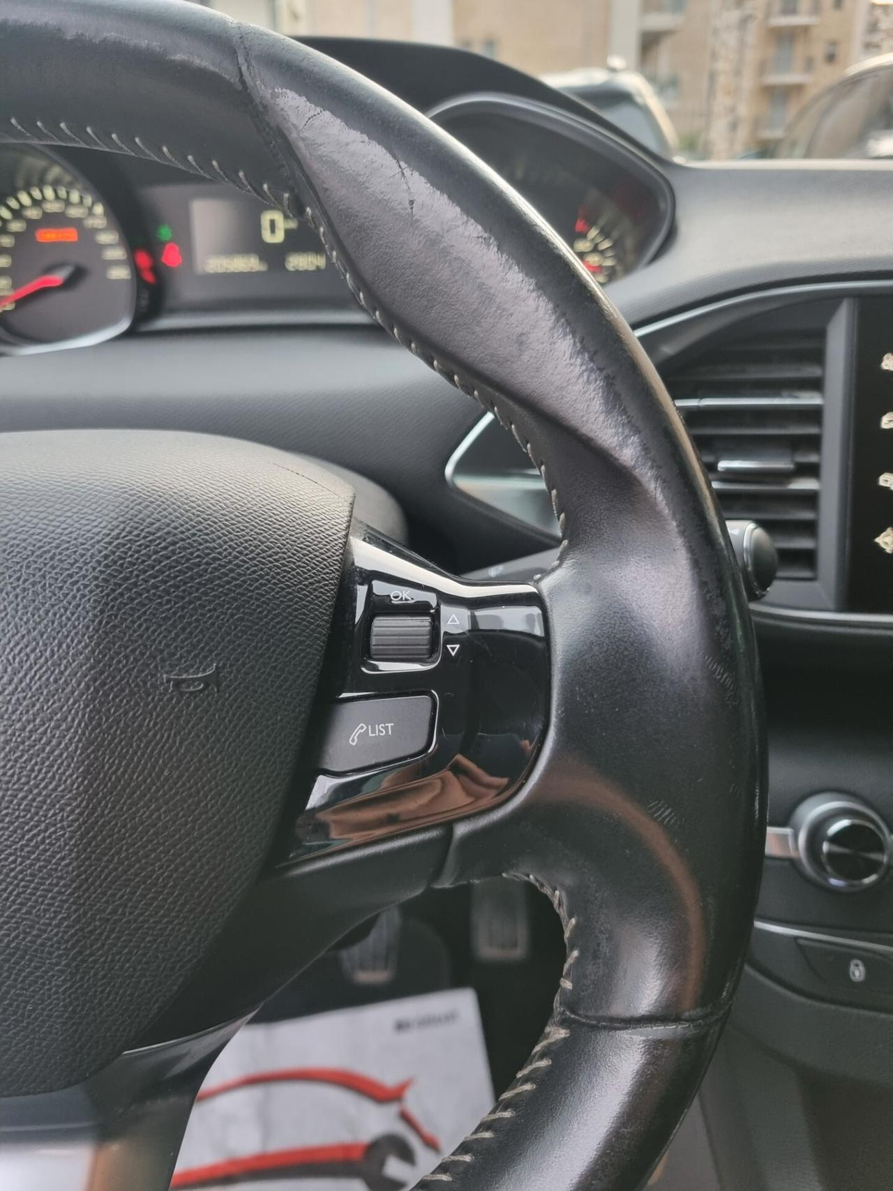 Peugeot 308 BlueHDi 120 S&S SW Active