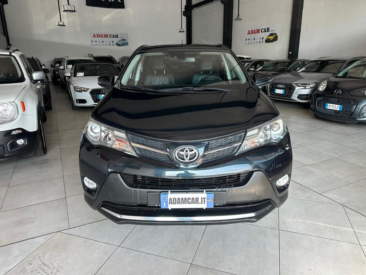 Toyota RAV 4 RAV4 2.2 D-4D 4WD Lounge